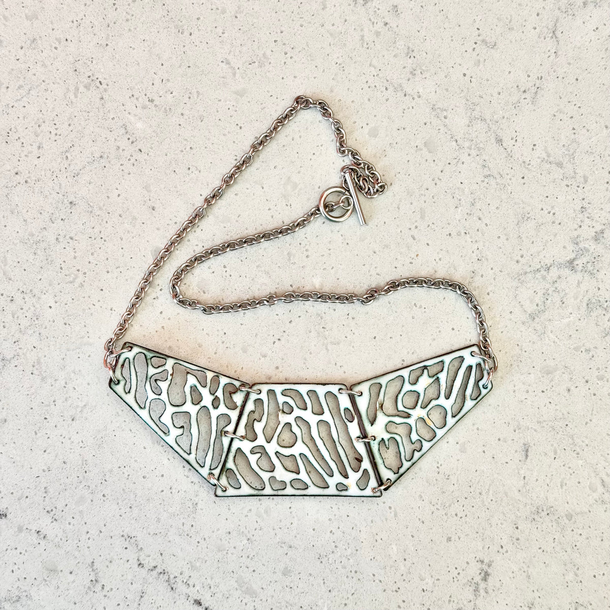 Avisa-Hyssop Necklace in Enamel